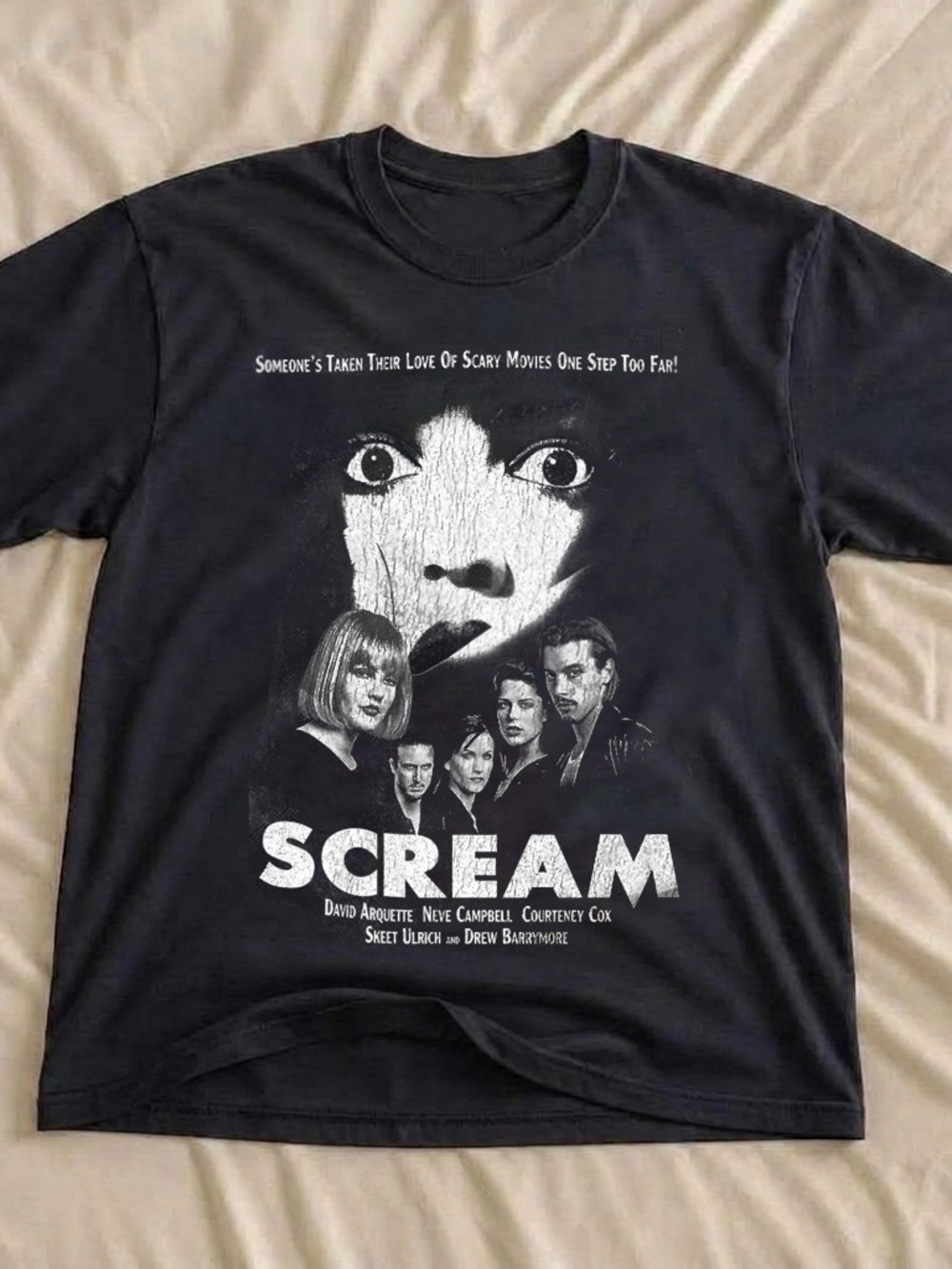 Scream movie Classic Horror Shirt, Retro Film Graphic Tee - Unisex Black